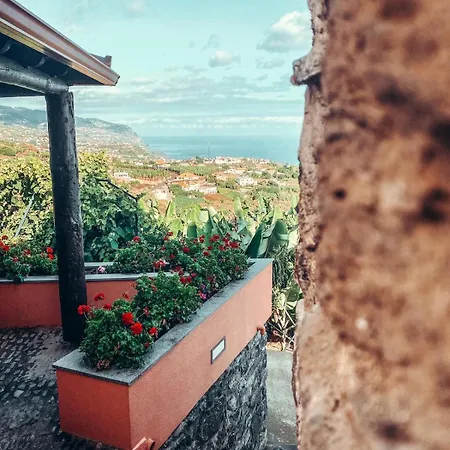 Ocean View Madeira 2 *